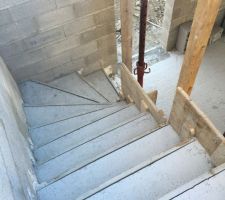 Escalier vu du 1er