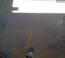 Dessin placo au sol. J'essaie de me projeter... tout semble trop petit :(