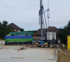 Arrivée de la grue du charpentier 4