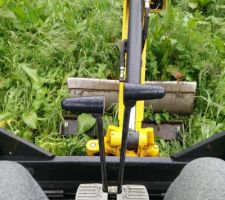 Ménage dans le terrain au nord