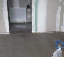 Chape  pour le plancher chauffant.