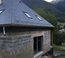 Face sud ok reste un peu de terrassement  pr&eacute;vu fin du mois