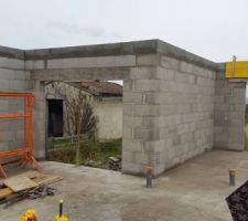 Porte garage et Salle à manger