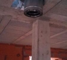 Pose du tubage sortie de plafond