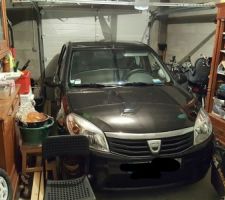 Rangement : Mise à jour du garage 2.1 et on peut y rentrer la voiture...enfin la plus petite.