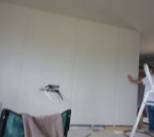 Premier mur fait