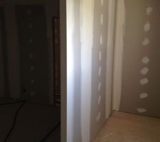Ma chambre et vue sur le dressing