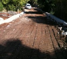 Enfin une route carrossable !