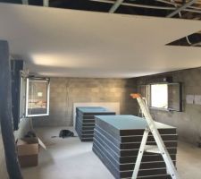 Début placo faux plafond étage