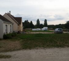 Bon le probl&egrave;me c'est que les &eacute;l&eacute;ments du vide sanitaire se trouvent la bas ;) Normal!