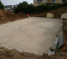 Remblaiement des fondations fini