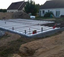 Ah ! plus que la dalle à couler ;) ça fait plaisir de voir que ça avance ;)