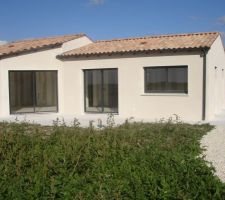 29.09 enduits de façade refait .disparition du défaut merci crépi du soleil!