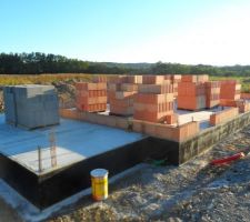 Premi&egrave;re ligne des murs