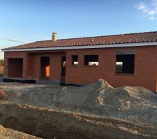 Toiture termin&eacute;e