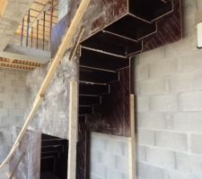 Coffrage escalier à crémaillère
