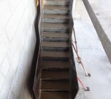 Coulage escalier à crémaillère