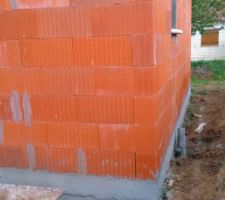 Pose de nos appuies fenêtres et sorties évacuations des eaux de pluies