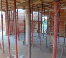 Int&eacute;rieur RDC - depuis cellier