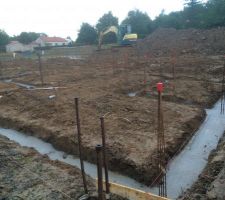 Fondations presque termin&eacute;es...