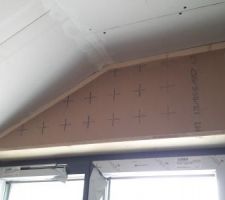 Coffre menuisé et apparent pour Volet roulant_Bureau