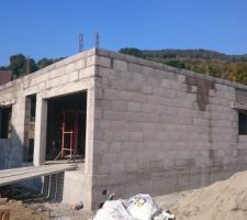 Fin du rdc + dalle coul&eacute;e &agrave; l'&eacute;tage