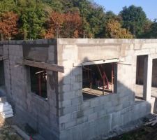 Fin du rdc + dalle coul&eacute;e &agrave; l'&eacute;tage