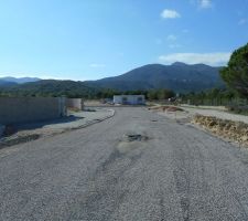 Pose de l'asphalte (premi&egrave;re couche)