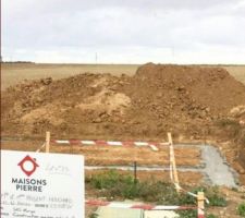 Les fondations ont été coulé, 10.10.16