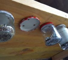 Rangement en pot de confiture