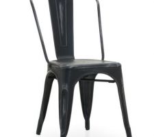 Chaise style Tolix en noir mat vintage (vieilli).