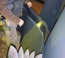 Mise en place du pare pluie anti UV côté bardage