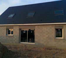 Fenêtres et baie vitrée côté Sud