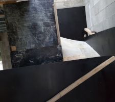 Moulage et coulage de l'escalier intérieur