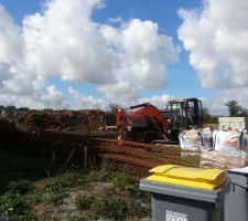 Le grand début .... sous le soleil !!!!