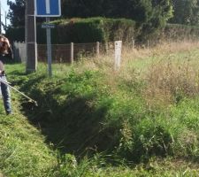 Enfin propri&eacute;taire !!!
D&eacute;broussaillage du terrain