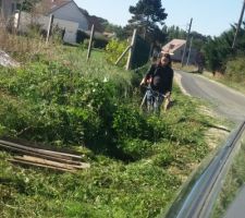Enfin propri&eacute;taire !!!
D&eacute;broussaillage du terrain