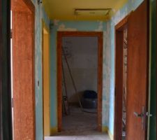 Couloir &eacute;tage