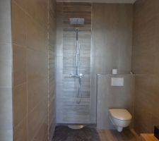 Salle de bain chambre parents