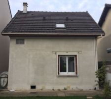 Facade exterieure sur jardin avant travaux