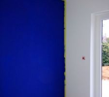 Peinture du mur bleu (smalt, little greene) du bureau