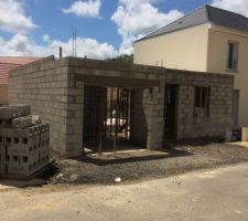 Terrasse sur vide sanitaire et élévation du rez-de-chaussée