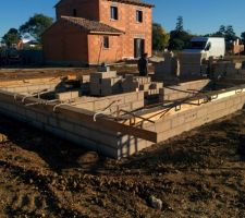 Vide Sanitaire mont&eacute;, arase en cours