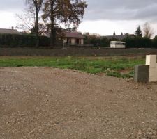 Parking du midi, les murets se montent