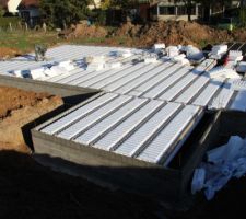 Polystyrene en place sauf sur le garage