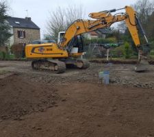 Début du terrassement et construction du chemin d'accès pour le nouveau lottisement