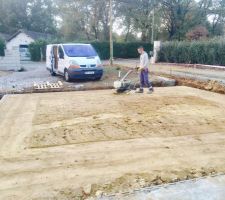 Remplissage des mur de refend et dammage pour le planché du garage