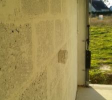 Peinture des murs du garage: 1&egrave;re couche