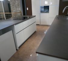 Cuisine avec plan Dekton