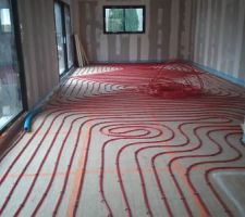 Installation du chauffage au sol